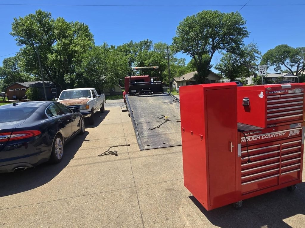 Equipment & Materials Hauling1 Looking for Reliable Equipment and Materials Hauling in Mesquite, Texas? Trust Mr. Tow for Safe and Efficient Transport!Looking for Reliable Equipment and Materials Hauling in Mesquite, Texas? Trust Mr. Tow for Safe and Efficient Transport!